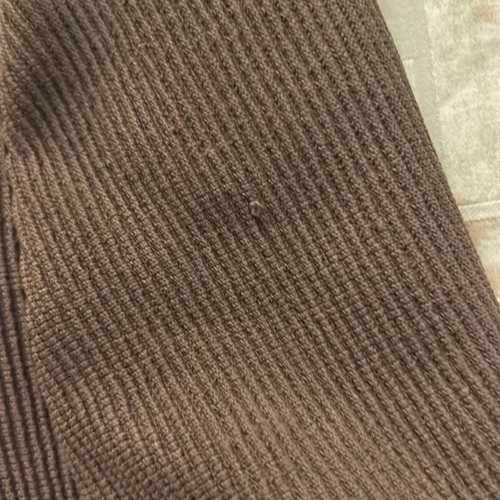 Aritzia crop top - Picture 4 of 4
